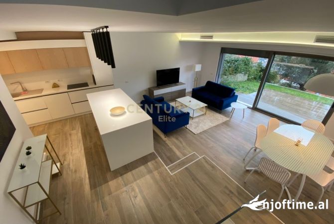 House for Rent 5+1 in Tirana - 1,900 Euro