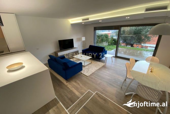 House for Rent 5+1 in Tirana - 1,900 Euro