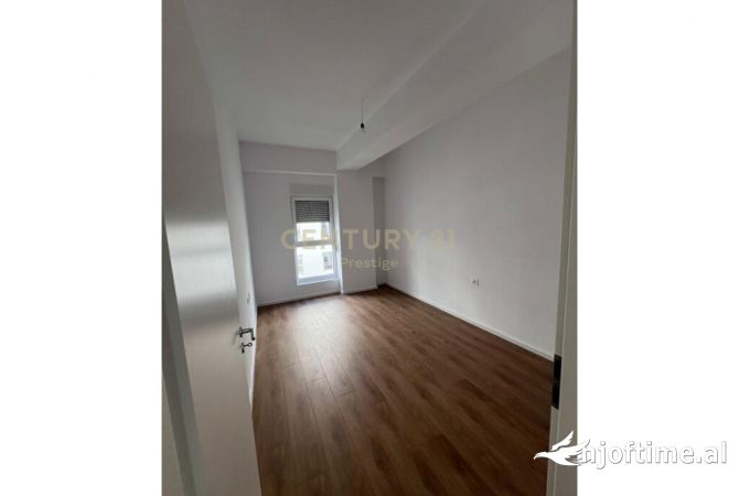 Shtepi ne shitje 1+1 ne Tirane - 86,000 Euro