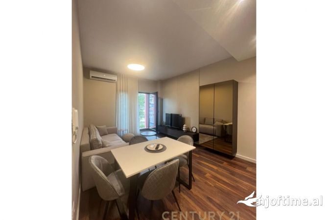 House for Rent 1+1 in Tirana - 800 Euro