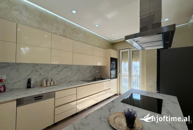 Apartment for rent in Tirana 2+1, Furnished