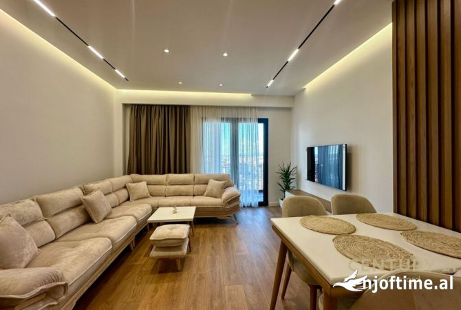 Shtepi me qera 2+1 ne Tirane - 1,500 Euro