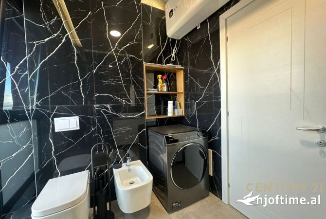 Shtepi me qera Apartament ne Tirane, 2+1, Mobilimi E mobiluar, Pagesa 1,500  Euro.