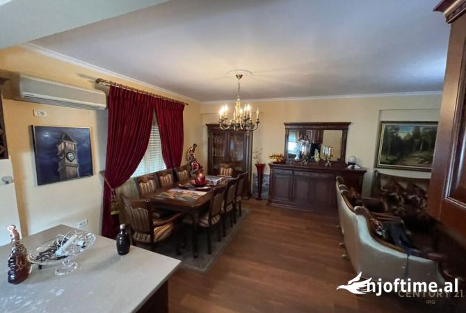 Shtepi me qera 3+1 ne Tirane - 850 Euro