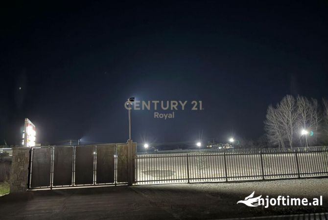 Truall ose Toke 6+1 ne Tirane - 5,500 Euro