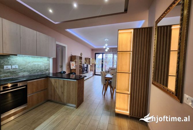 Shtepi me qera 2+1 ne Vlore - 500 Euro