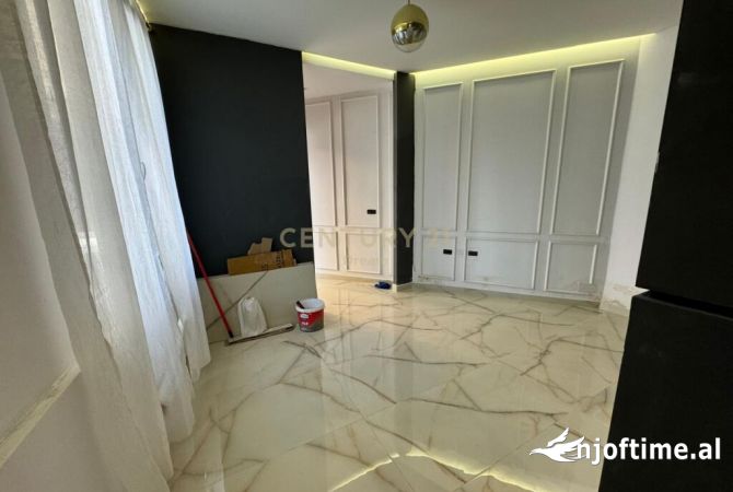 Shtepi ne shitje 2+1 ne Tirane - 280,000 Euro