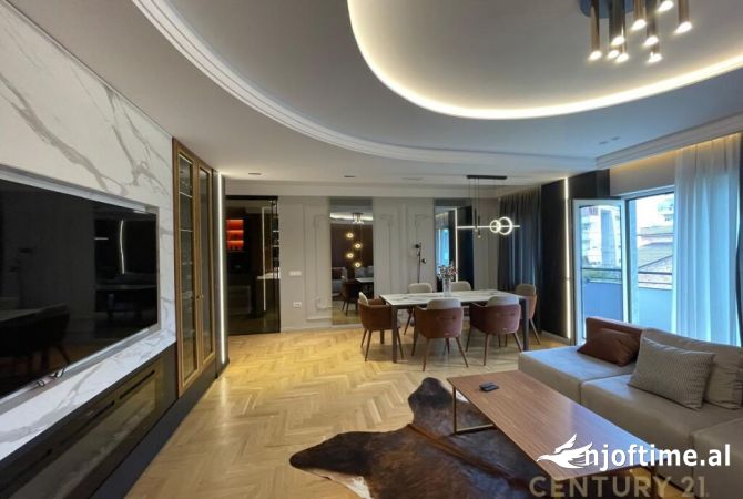 Shtepi me qera 2+1 ne Tirane - 2,000 Euro