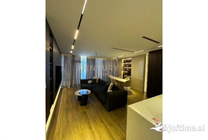 Shtepi me qera 2+1 ne Tirane - 2,000 Euro