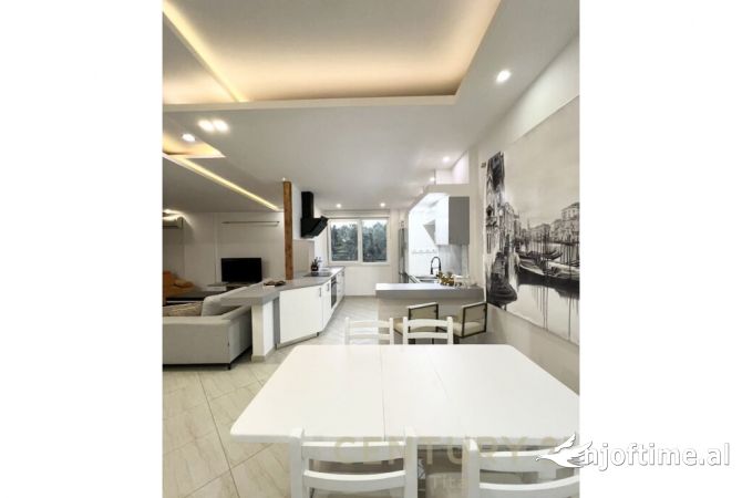 Shtepi ne shitje 2+1 ne Tirane - 290,000 Euro