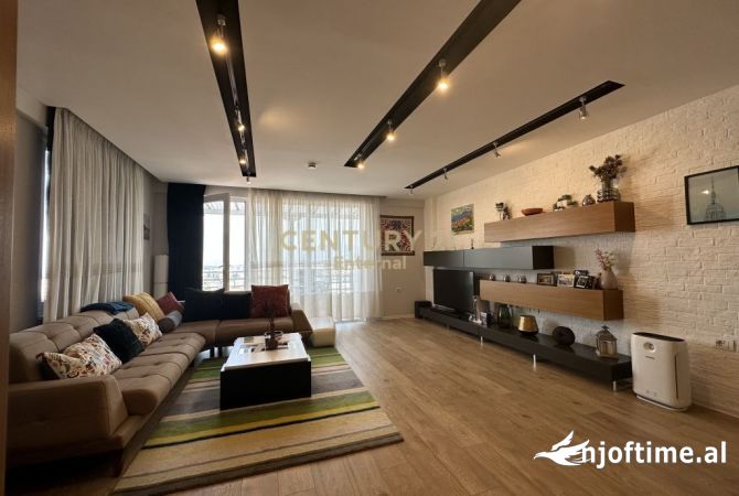 House for Rent 3+1 in Tirana - 1,300 Euro