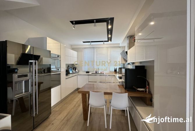 Apartment for rent in Tirana 3+1, Furnished