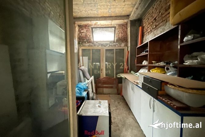 Casa in vendita 4+1 a Tirana - 150,000 Euro