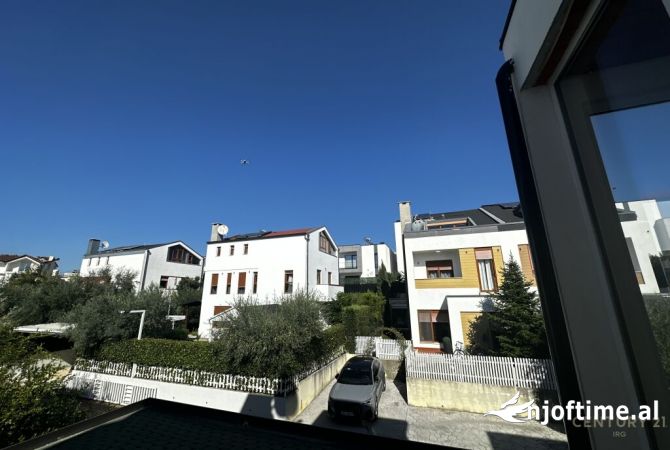Luxury villas for sale in Tirana 3+1, Furnished