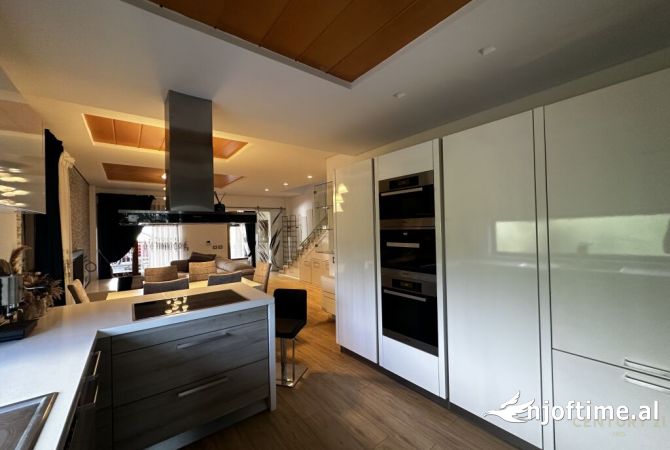 Luxury villas for sale in Tirana 3+1, Furnished