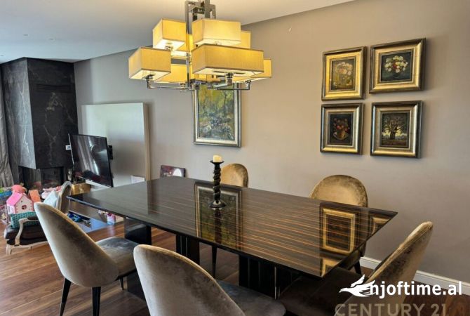 Shtepi ne shitje 4+1 ne Tirane - 770,000 Euro