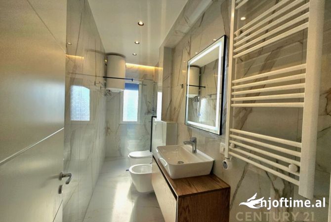 Apartment for rent in Tirana 2+1, Furnished