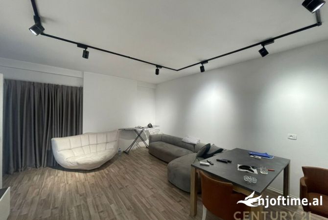 Apartment for sale in Tirana 2+1, Furnished