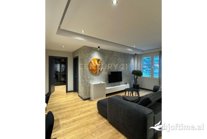 Casa in vendita 3+1 a Tirana - 239,000 Euro