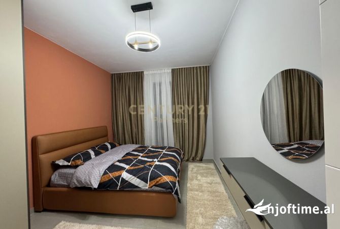 Shtepi me qera Apartament ne Tirane, 1+1, Mobilimi E mobiluar, Pagesa 550  Euro.