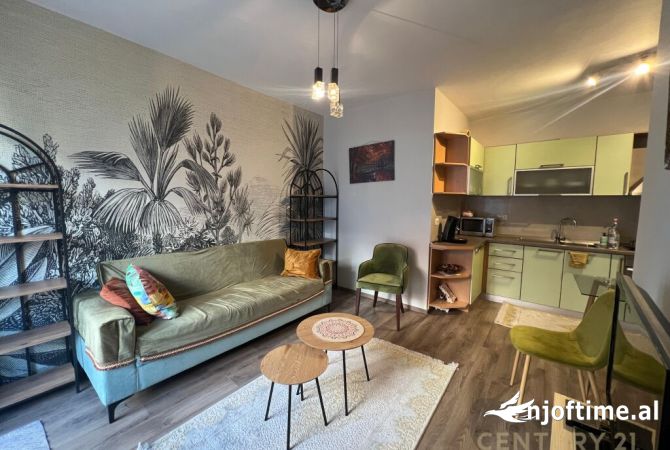 Shtepi me qera 2+1 ne Tirane - 800 Euro