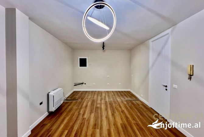 Shtepi ne shitje 2+1 ne Tirane - 339,000 Euro