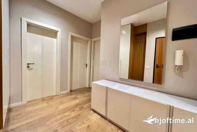 Shtepi ne shitje Apartament ne Tirane, 2+1, Mobilimi E mobiluar, Pagesa 148,000  Euro.