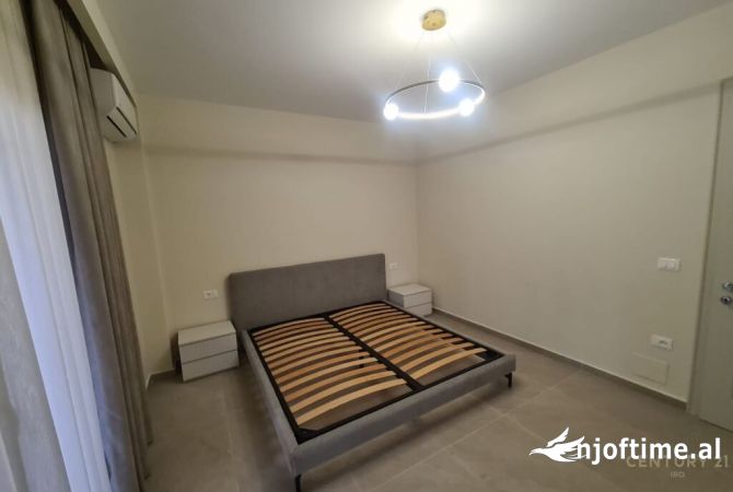 Shtepi me qera Apartament ne Tirane, 1+1, Mobilimi E mobiluar, Pagesa 800  Euro.