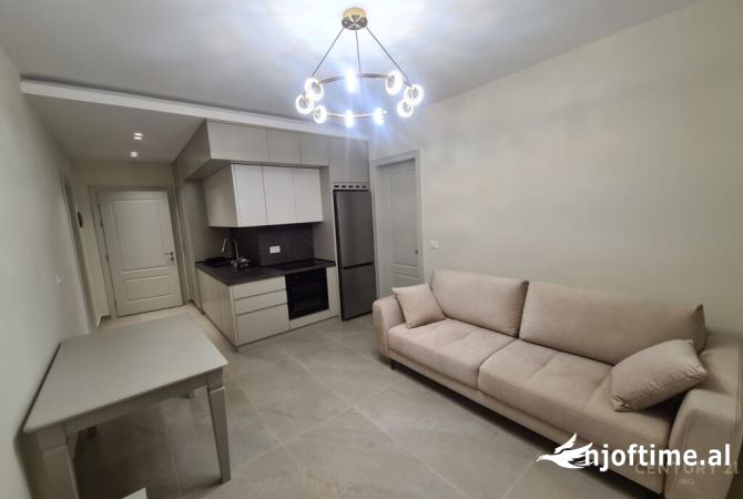 Shtepi me qera Apartament ne Tirane, 1+1, Mobilimi E mobiluar, Pagesa 800  Euro.