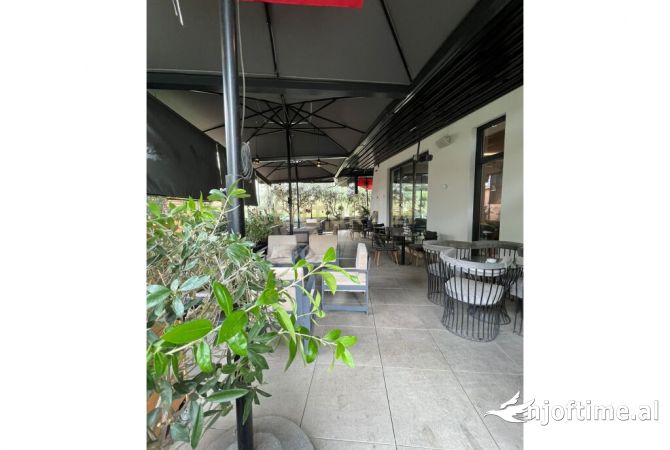 Ambient biznesi ne shitje 2+1 ne Tirane - 943,600 Euro