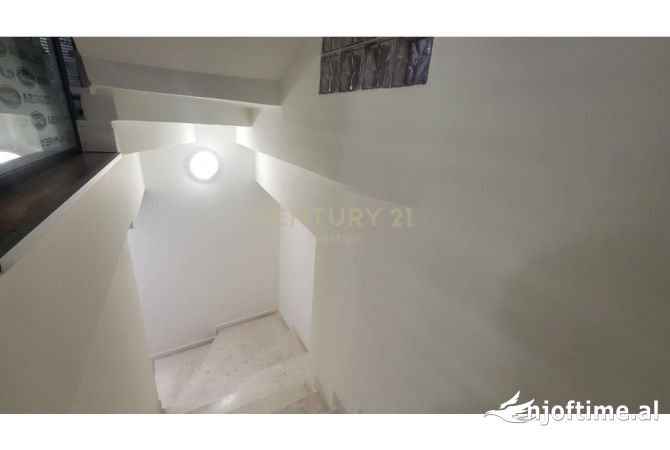 Ambient biznesi ne shitje 1+1 ne Tirane - 1,500,000 Euro