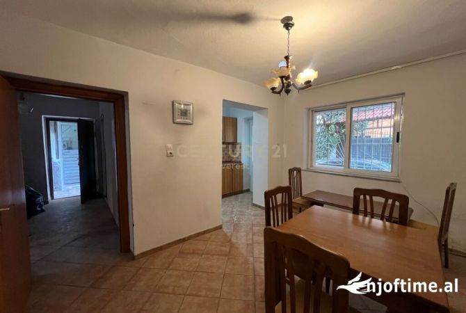 Shtepi ne shitje 2+1 ne Tirane - 103,000 Euro