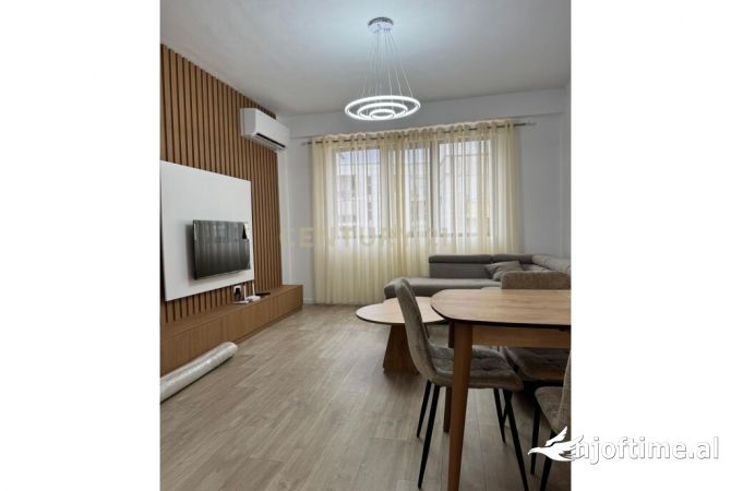 Shtepi me qera 1+1 ne Tirane - 500 Euro