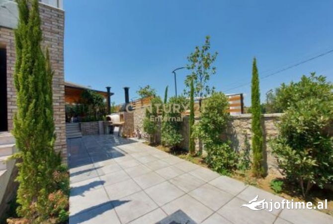 Luxury villas for rent in Tirana 6+1, Furnished