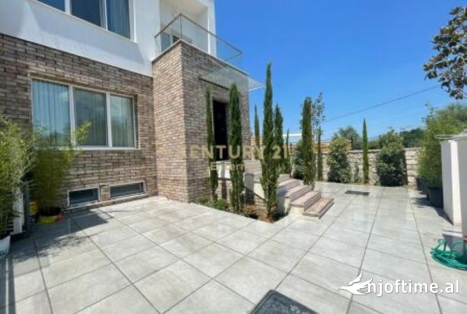 Shtepi me qera 6+1 ne Tirane - 3,000 Euro