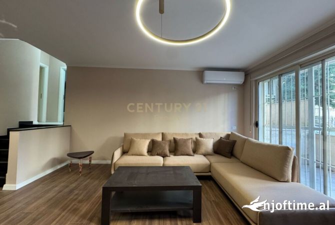 Shtepi me qera Apartament ne Tirane, 2+1, Mobilimi E mobiluar, Pagesa 600  Euro.