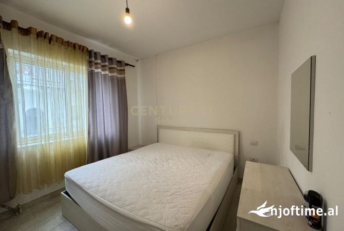 Shtepi me qera Apartament ne Tirane, 2+1, Mobilimi E mobiluar, Pagesa 600  Euro.