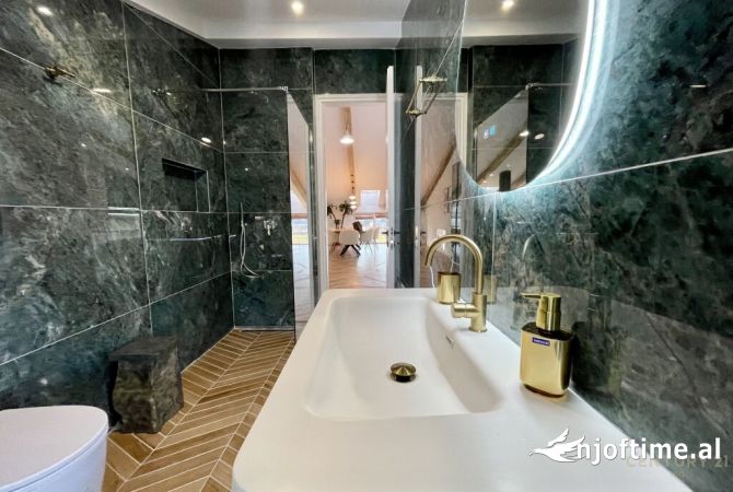 Apartment for rent in Tirana 5+1, Furnished