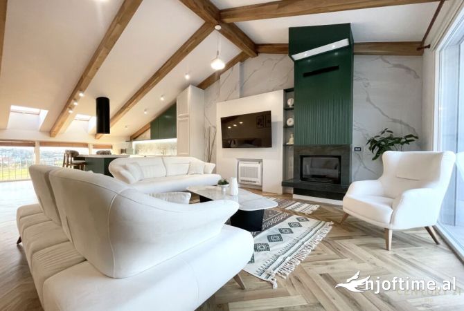 Shtepi me qera 5+1 ne Tirane - 2,500 Euro