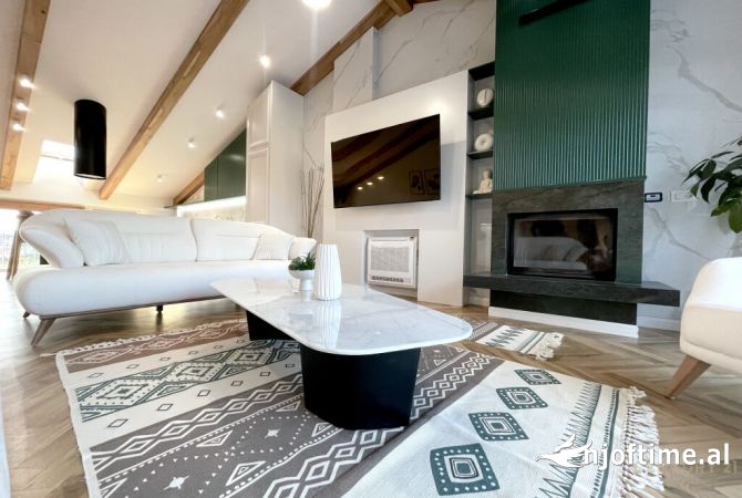 Shtepi me qera 5+1 ne Tirane - 2,500 Euro