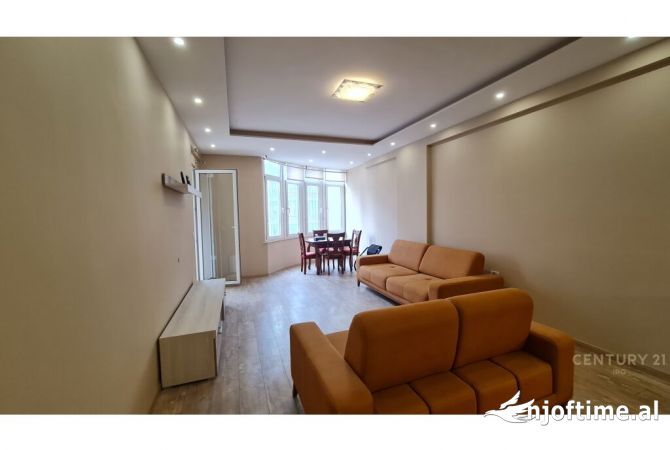 Shtepi me qera 2+1 ne Tirane - 550 Euro