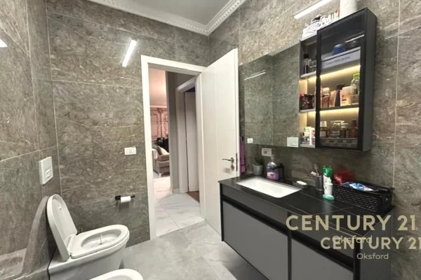 Apartment for sale in Tirana 1+1, Furnished