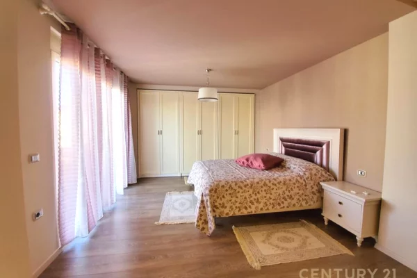 Luxury villas for sale in Tirana 6+1, Furnished