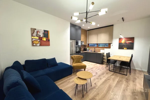 Shtepi me qera 2+1 ne Tirane - 700 Euro