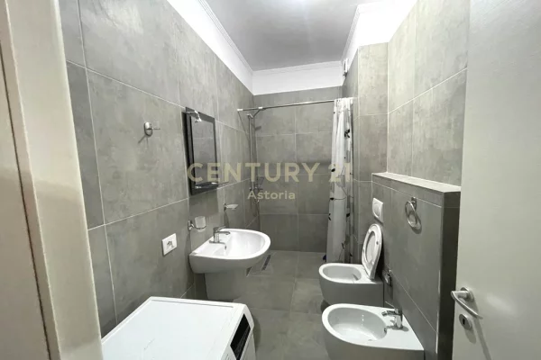 Shtepi me qera Apartament ne Tirane, 1+1, Mobilimi E mobiluar, Pagesa 500  Euro.