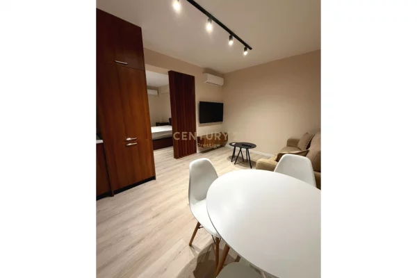 Shtepi me qera 2+1 ne Tirane - 550 Euro