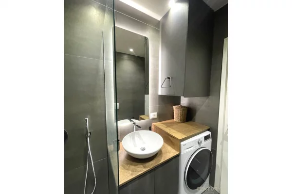 Shtepi me qera Apartament ne Tirane, 2+1, Mobilimi E mobiluar, Pagesa 700  Euro.