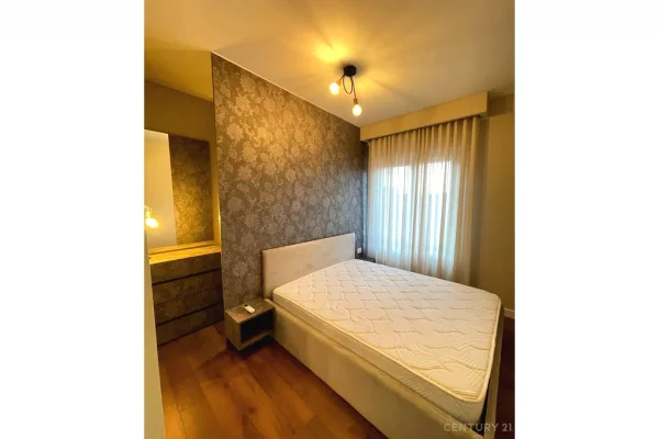 Shtepi me qera Apartament ne Tirane, 2+1, Mobilimi E mobiluar, Pagesa 700  Euro.