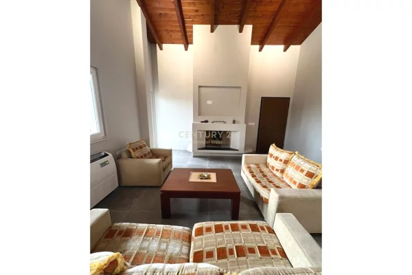 Shtepi me qera 2+1 ne Tirane - 600 Euro