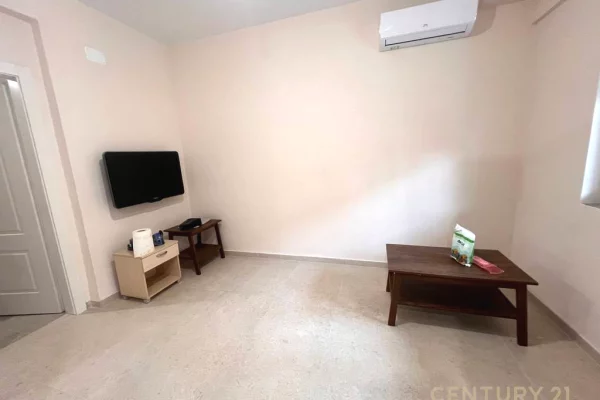 Shtepi me qera 1+1 ne Tirane - 450 Euro